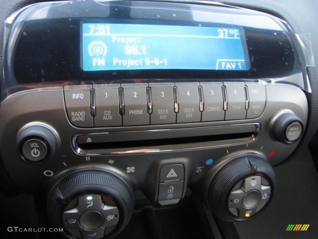2011 Chevrolet Camaro LS Coupe Controls Photo #41689513