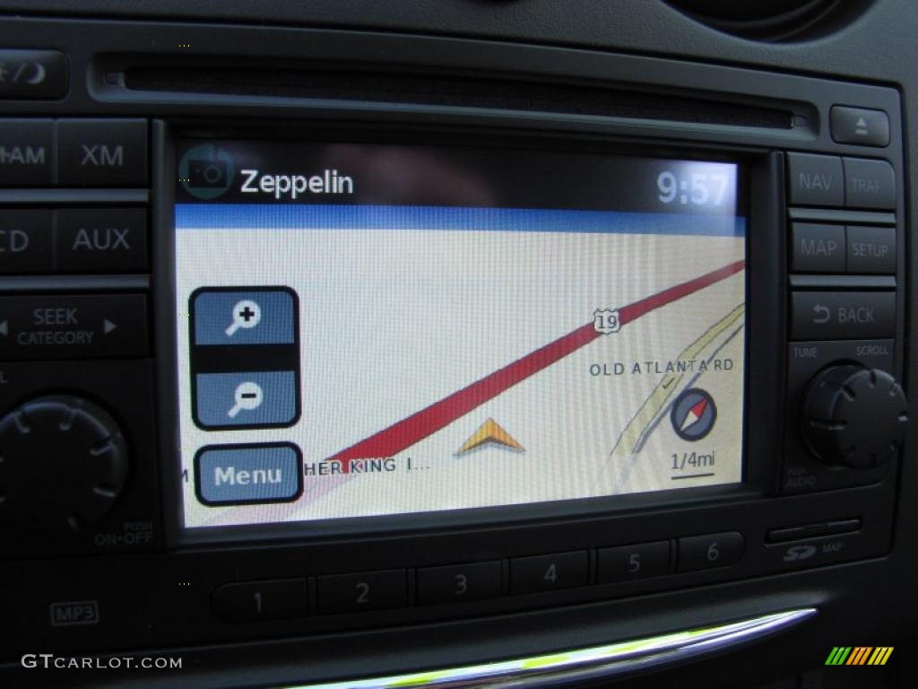 2011 Rogue SV - Platinum Graphite / Black photo #13