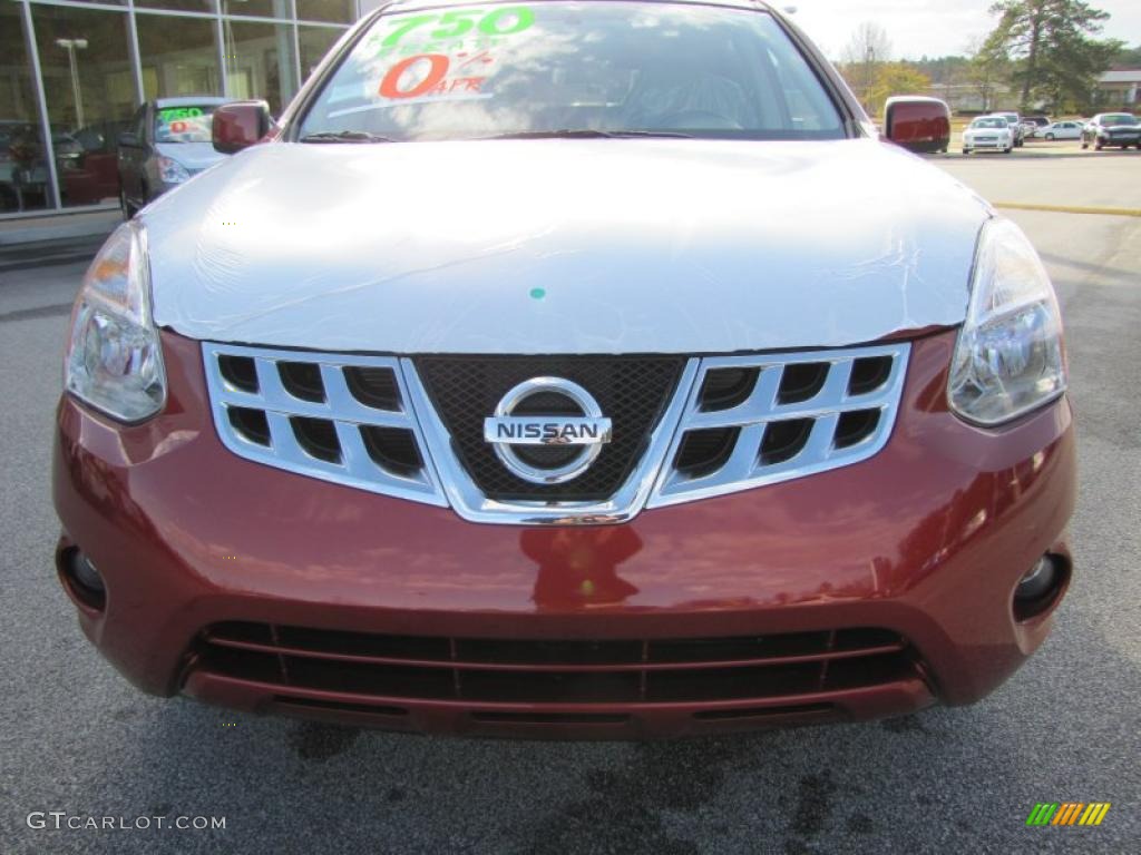 2011 Rogue SV - Cayenne Red / Black photo #8