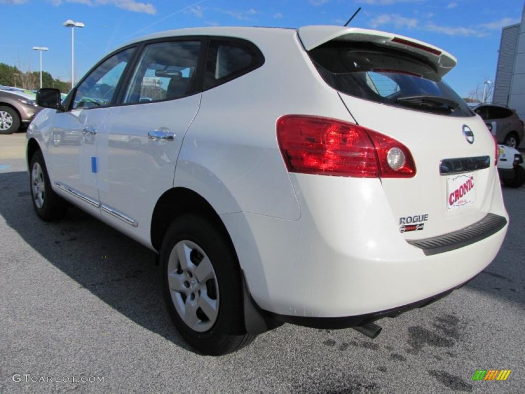 2011 Rogue S - Pearl White / Black photo #3