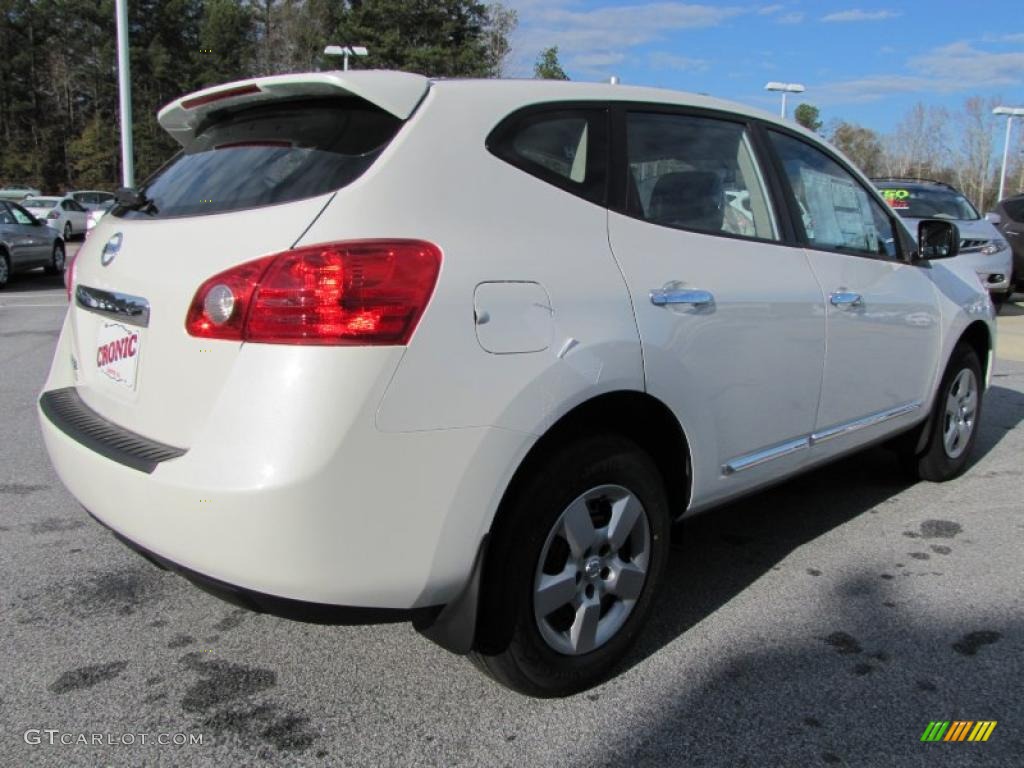 2011 Rogue S - Pearl White / Black photo #4