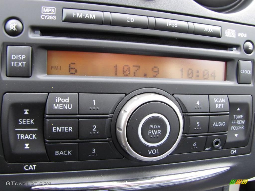 2011 Rogue S - Pearl White / Black photo #13