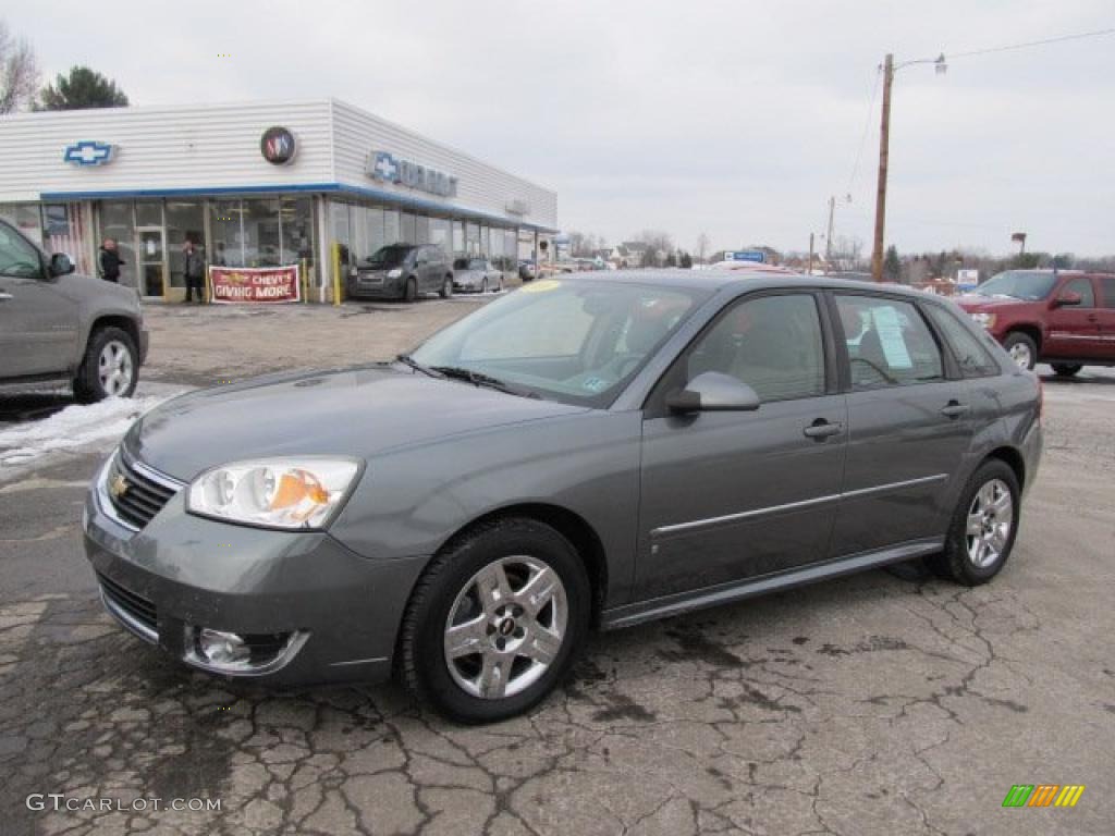 2006 Malibu Maxx LT Wagon - Medium Gray Metallic / Titanium Gray photo #1