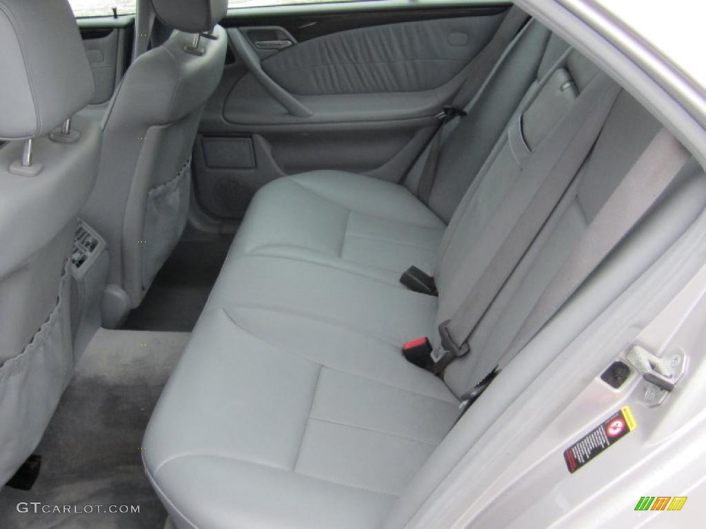 Ash Interior 2002 Mercedes-Benz E 320 4Matic Sedan Photo #41694314