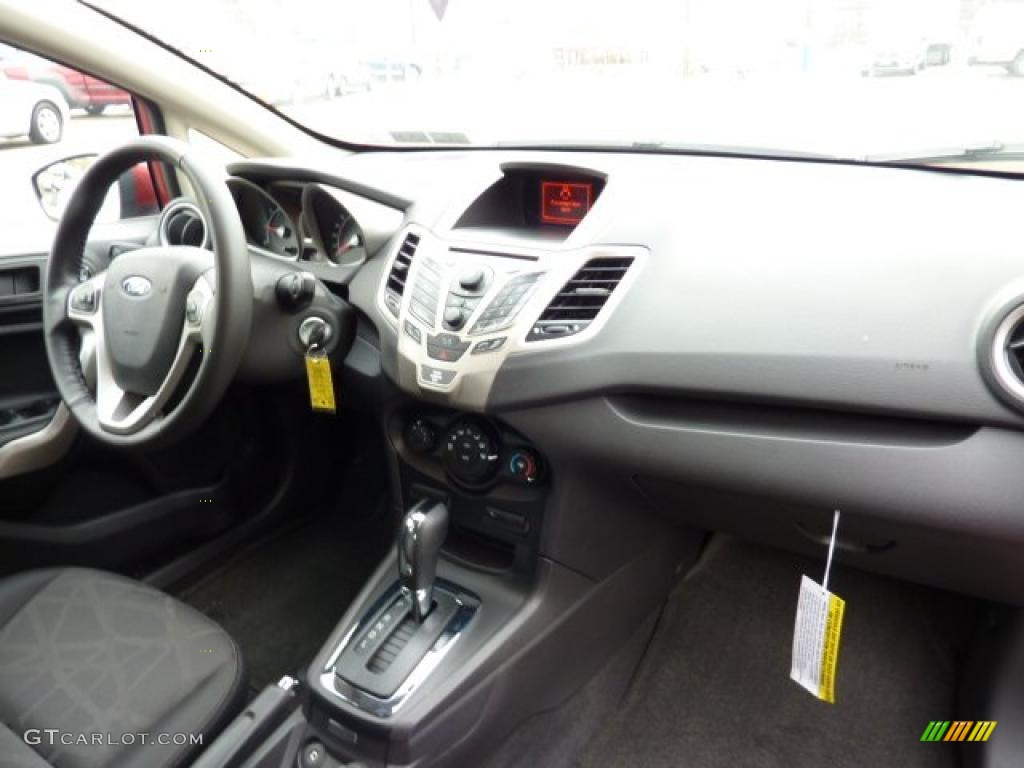 2011 Ford Fiesta SES Hatchback Charcoal Black/Blue Cloth Dashboard Photo #41695697