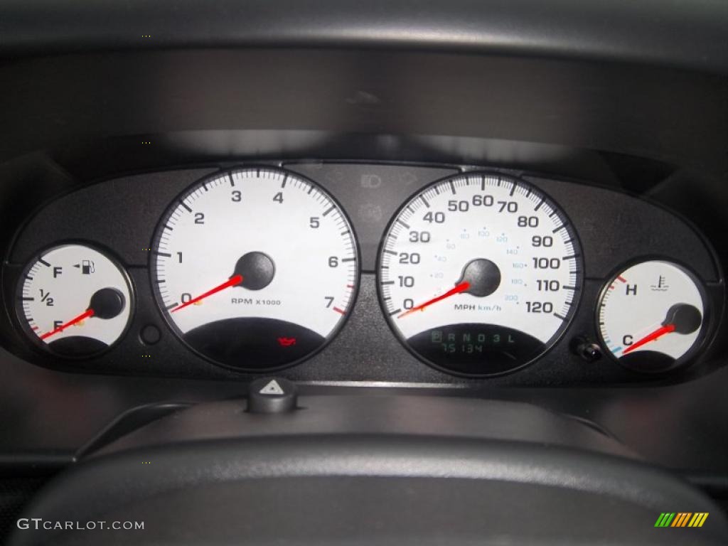 2003 Dodge Stratus SE Sedan Gauges Photo #41696697
