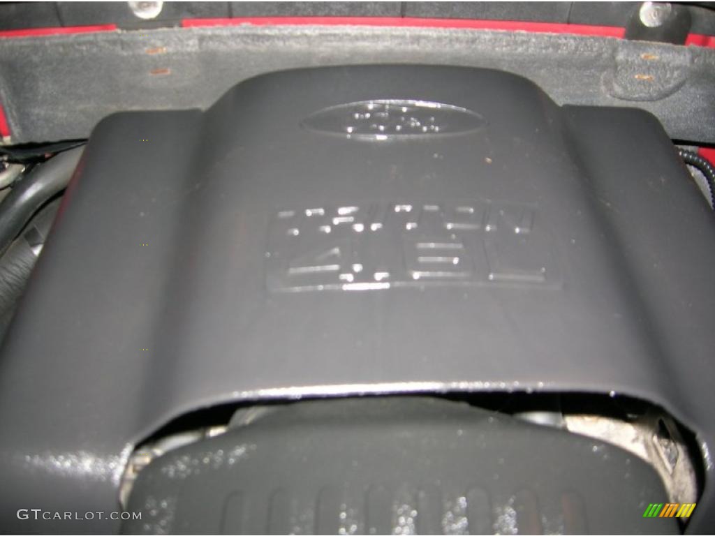 2002 F150 XLT SuperCrew - Toreador Red Metallic / Medium Graphite photo #16