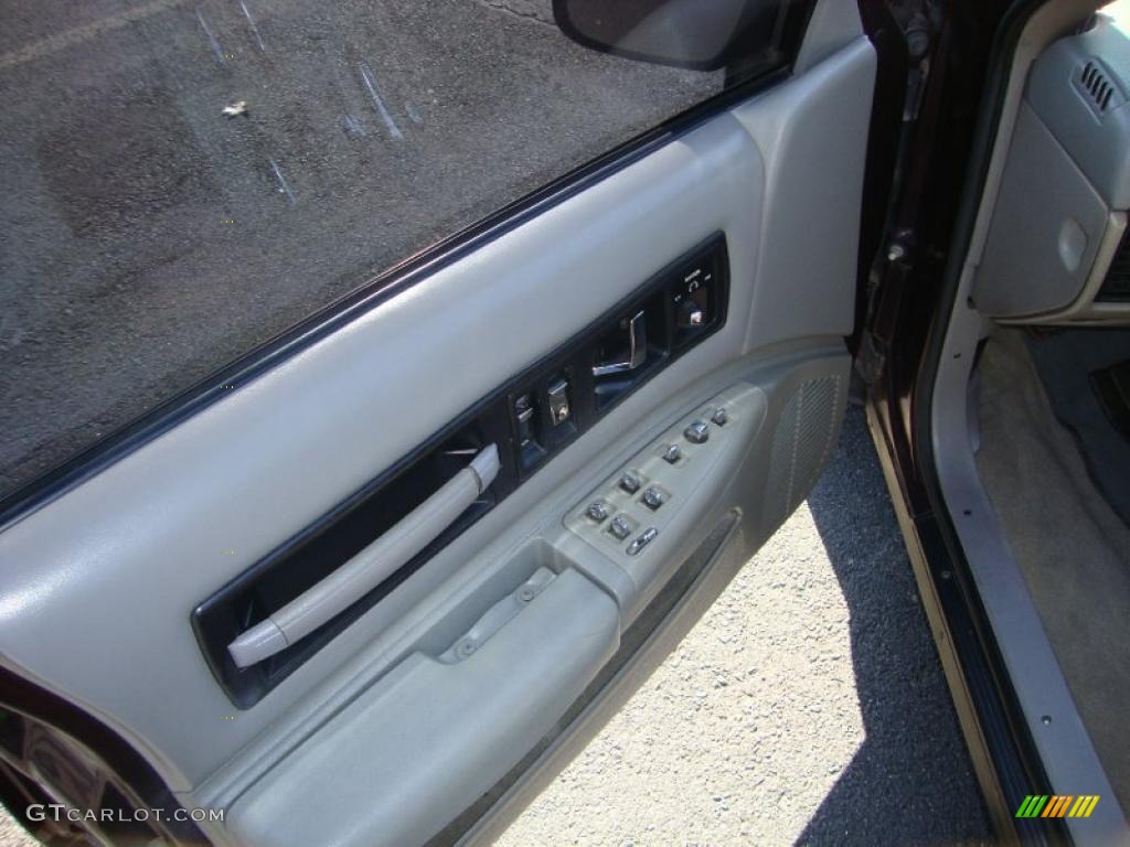 1996 Impala SS - Dark Cherry Metallic / Gray photo #17