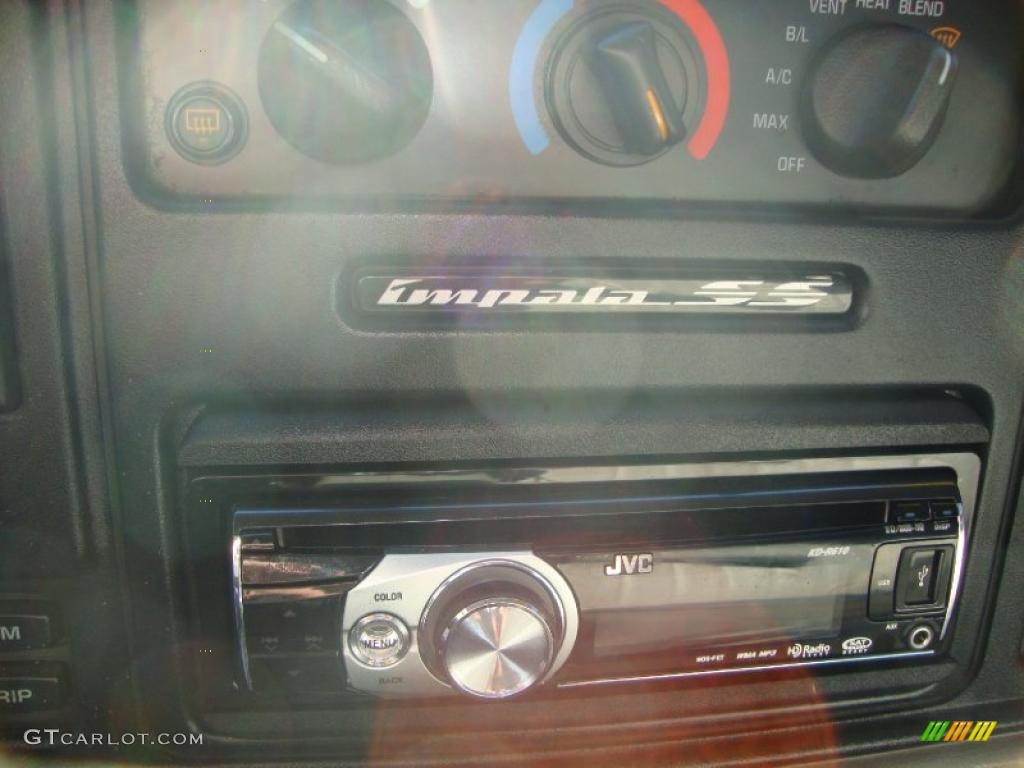 1996 Impala SS - Dark Cherry Metallic / Gray photo #20
