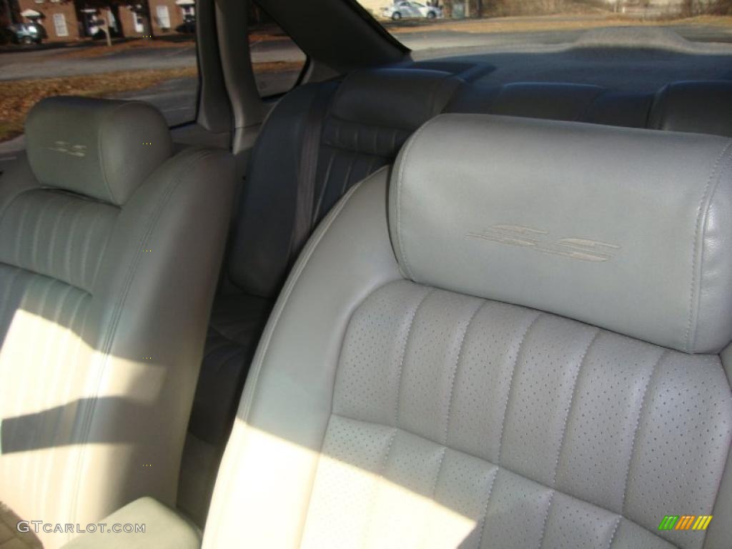 Gray Interior 1996 Chevrolet Impala SS Photo #41699531