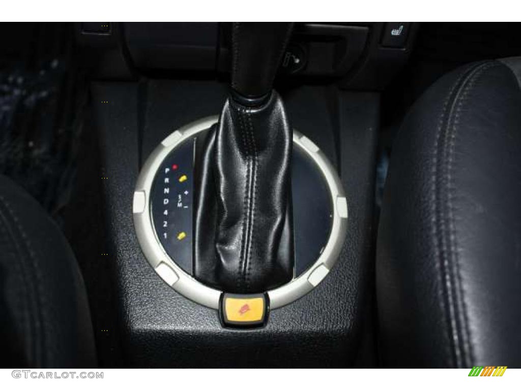 2004 Land Rover Freelander SE Transmission Photos
