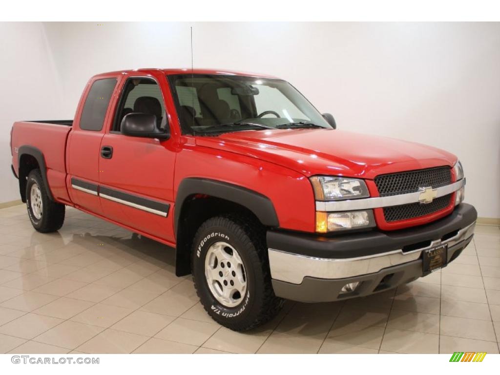 2004 Silverado 1500 Z71 Extended Cab 4x4 - Victory Red / Dark Charcoal photo #1