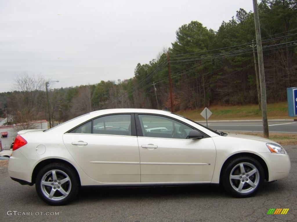 2009 G6 V6 Sedan - White Diamond Tri Coat / Light Taupe photo #1
