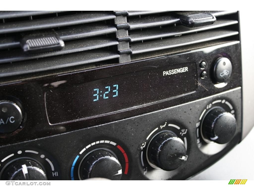 2008 Sienna LE - Slate Metallic / Stone photo #18