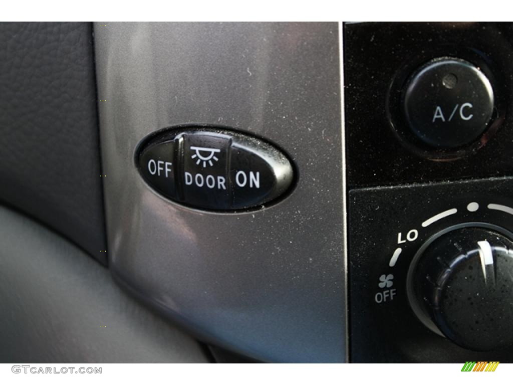 2008 Sienna LE - Slate Metallic / Stone photo #19