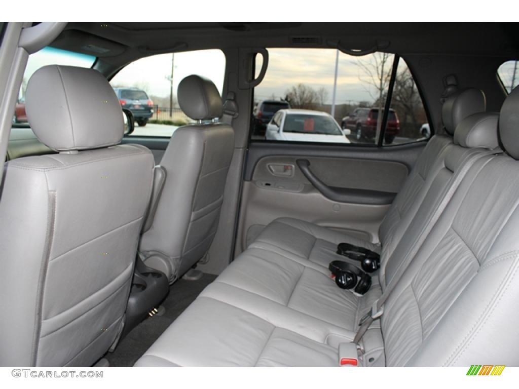2005 Sequoia SR5 4WD - Blue Steel Metallic / Light Charcoal photo #10