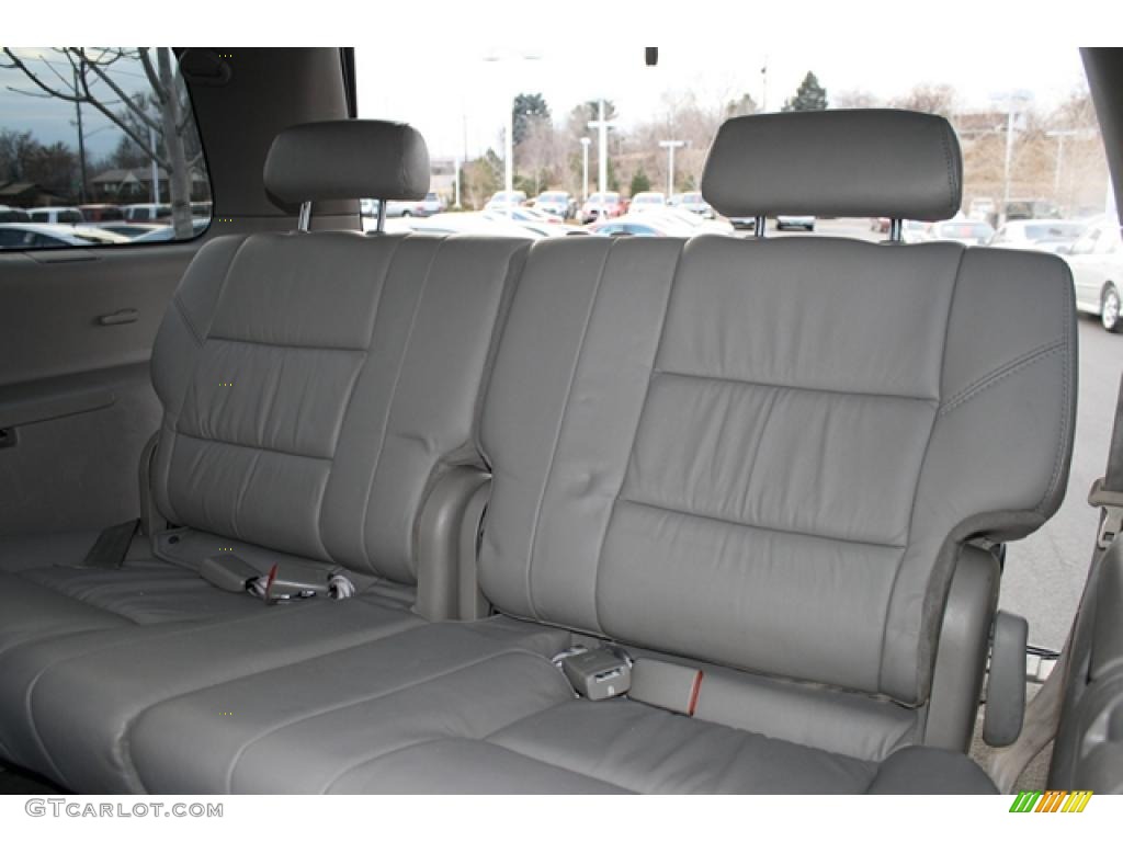 2005 Sequoia SR5 4WD - Blue Steel Metallic / Light Charcoal photo #30