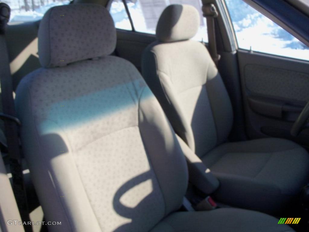 2003 Rio Sedan - Light Gold / Beige photo #12