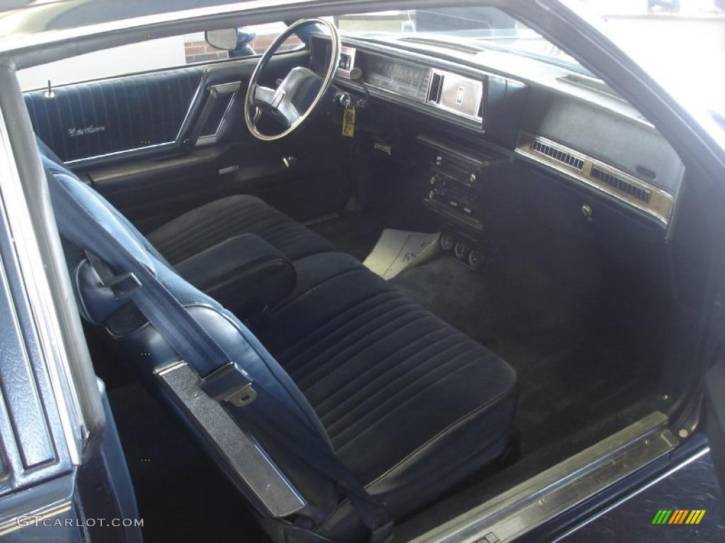 Dark Blue Interior 1986 Oldsmobile Cutlass Supreme Coupe Photo #41712118
