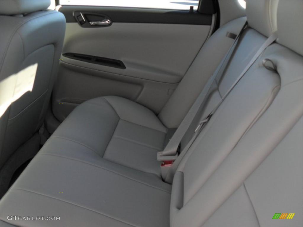 2011 Impala LT - Summit White / Gray photo #14