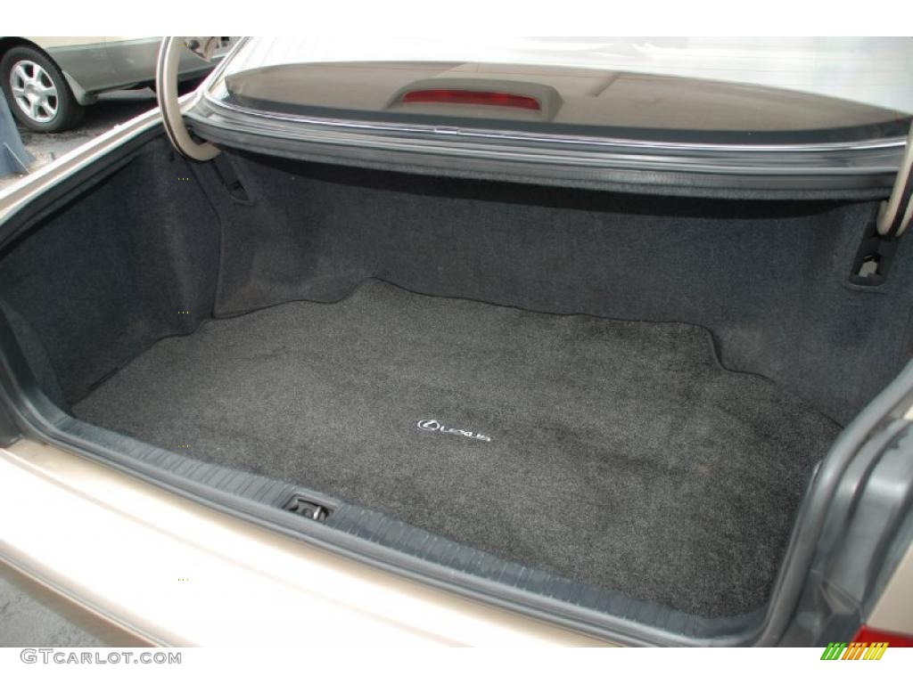 1997 Lexus LS 400 Trunk Photos