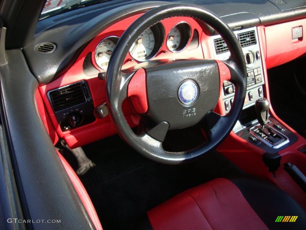 1998 Mercedes-Benz SLK 230 Kompressor Roadster Salsa Red Steering Wheel Photo #41713774