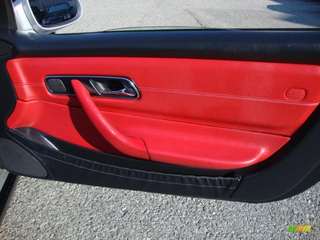 1998 Mercedes-Benz SLK 230 Kompressor Roadster Salsa Red Door Panel Photo #41713946