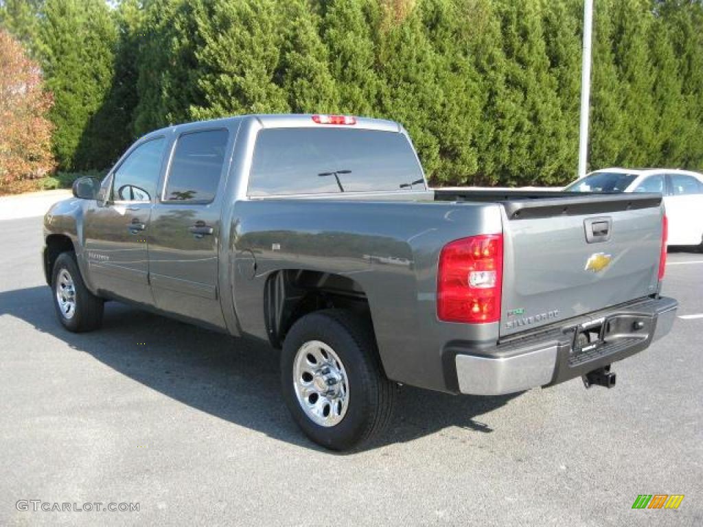 2011 Silverado 1500 LS Crew Cab - Steel Green Metallic / Dark Titanium photo #3