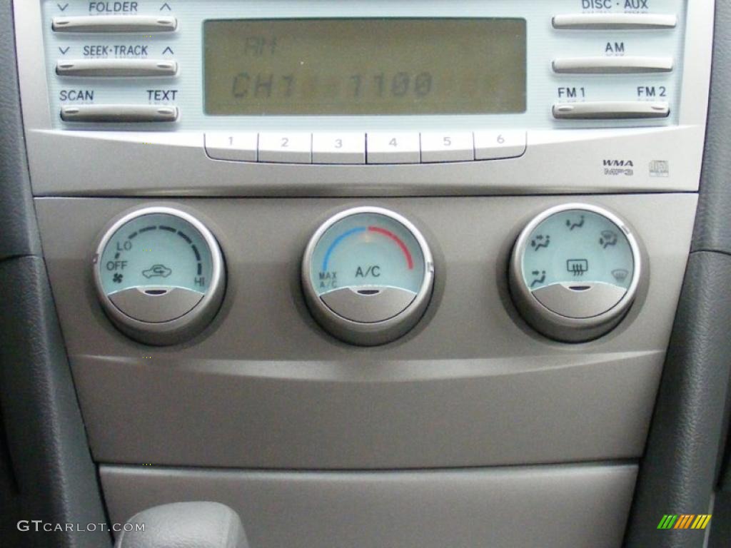 2008 Camry LE - Black / Ash photo #20