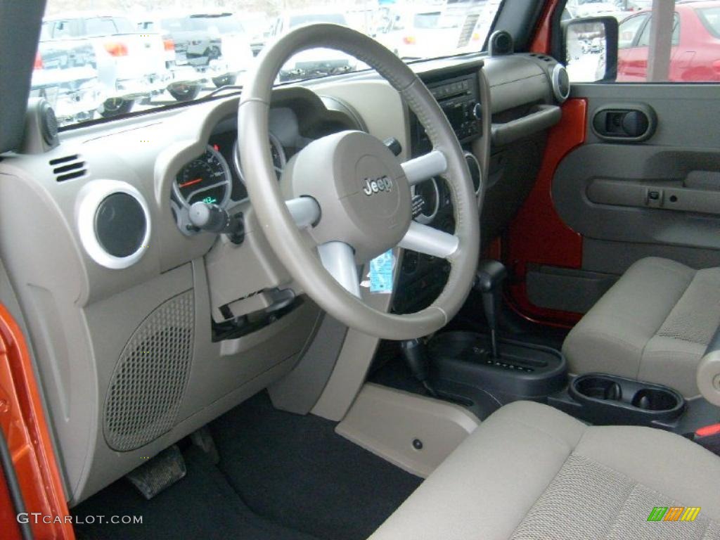 Dark Khaki/Medium Khaki Interior 2009 Jeep Wrangler Unlimited Sahara 4x4 Photo #41719050