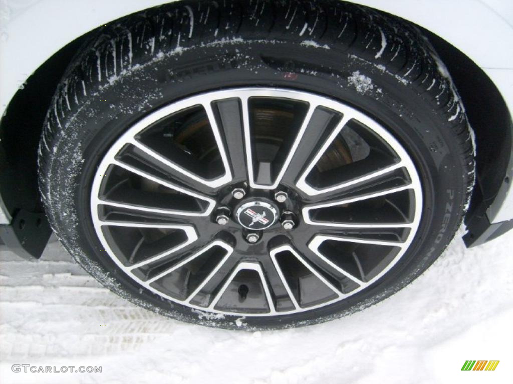2011 Ford Mustang GT Premium Coupe Wheel Photo #41719746