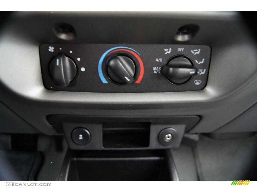 2011 Ford Ranger XLT SuperCab Controls Photo #41721122