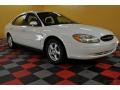 2002 Vibrant White Ford Taurus SES  photo #1