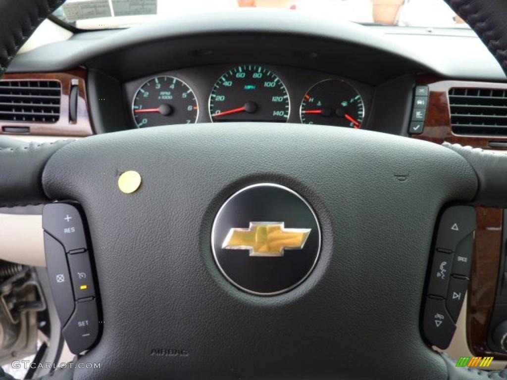 2011 Impala LT - Gold Mist Metallic / Neutral photo #19