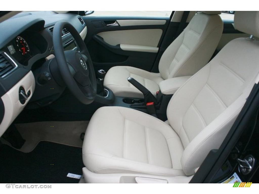 Cornsilk Beige Interior 2011 Volkswagen Jetta SE Sedan Photo #41726785