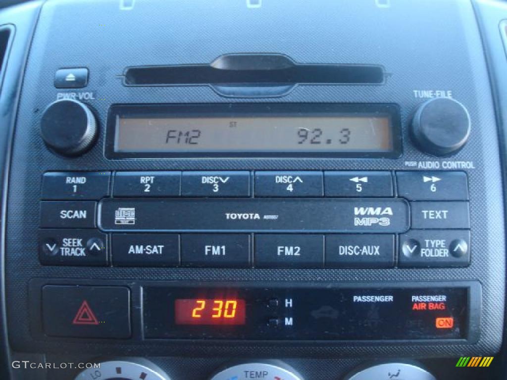 2009 Toyota Tacoma Regular Cab Controls Photo #41728504