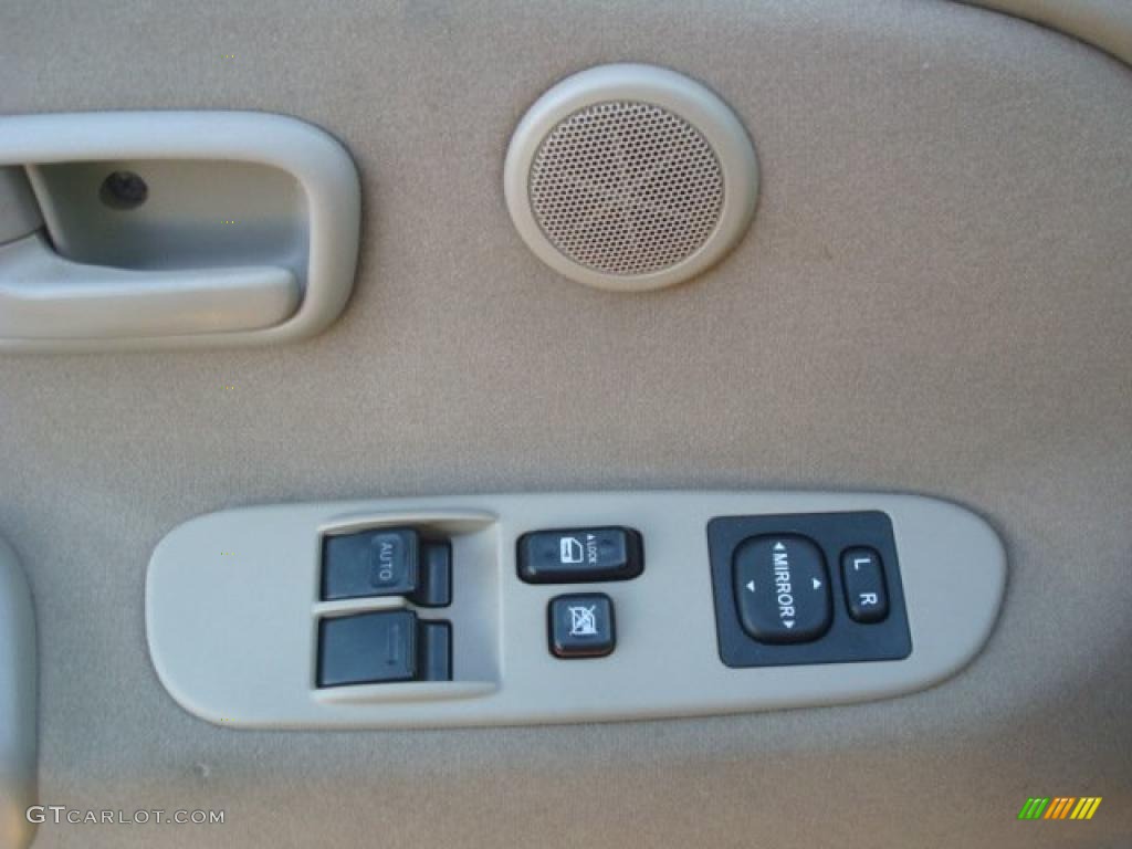 2006 Toyota Tundra SR5 Access Cab Controls Photo #41731451