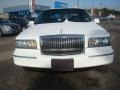 1997 Performance White Lincoln Town Car Signature  photo #8