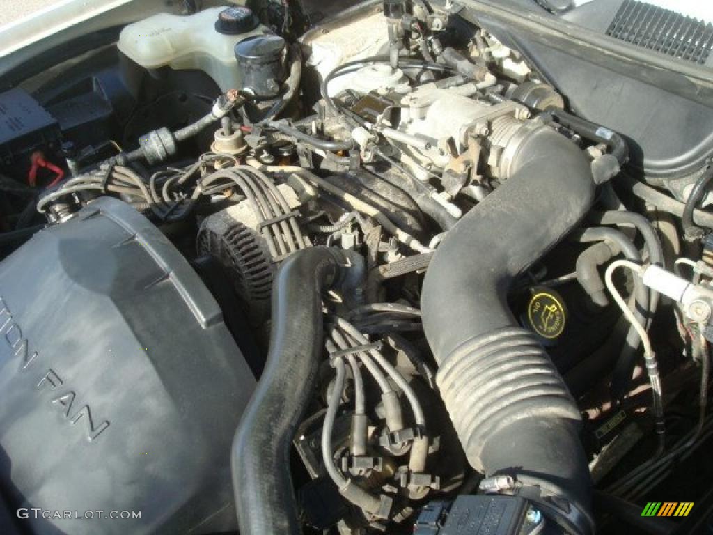 1997 Lincoln Town Car Signature 4.6 Liter SOHC 16-Valve V8 Engine Photo #41733386