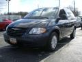 2007 Modern Blue Pearl Chrysler Town & Country   photo #1
