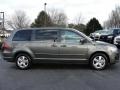 Meteor Gray Metallic - Routan SE Photo No. 8