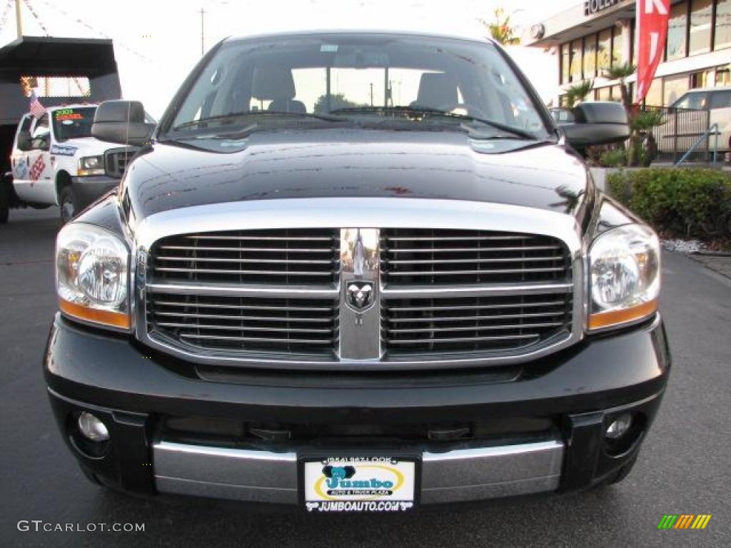 2006 Ram 1500 Laramie Quad Cab - Brilliant Black Crystal Pearl / Medium Slate Gray photo #3