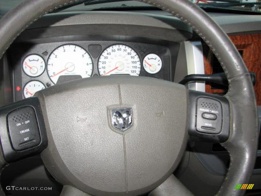 2006 Ram 1500 Laramie Quad Cab - Brilliant Black Crystal Pearl / Medium Slate Gray photo #19