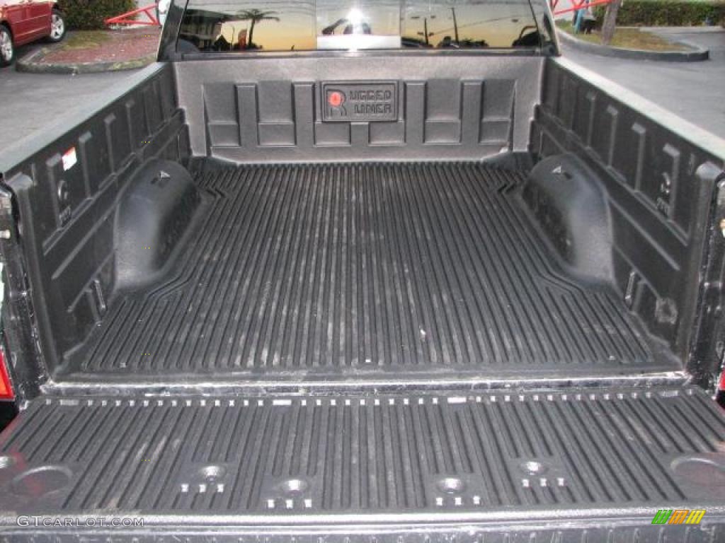 2006 Ram 1500 Laramie Quad Cab - Brilliant Black Crystal Pearl / Medium Slate Gray photo #25