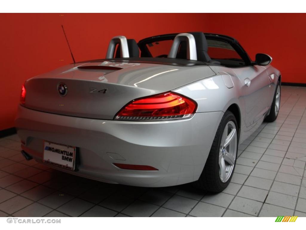 2011 Z4 sDrive30i Roadster - Titanium Silver Metallic / Black photo #3