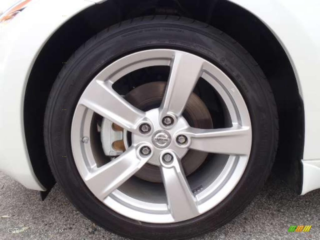 2011 Nissan 370Z Touring Coupe Wheel Photos