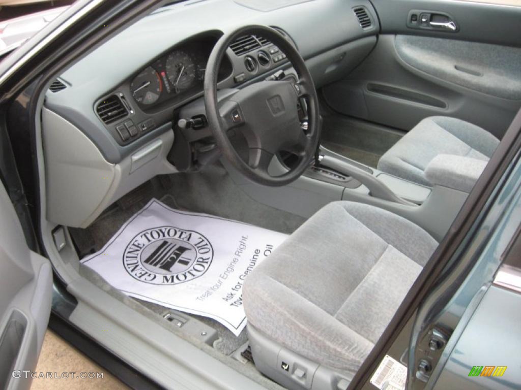 Gray Interior 1997 Honda Accord EX Sedan Photo #41744527