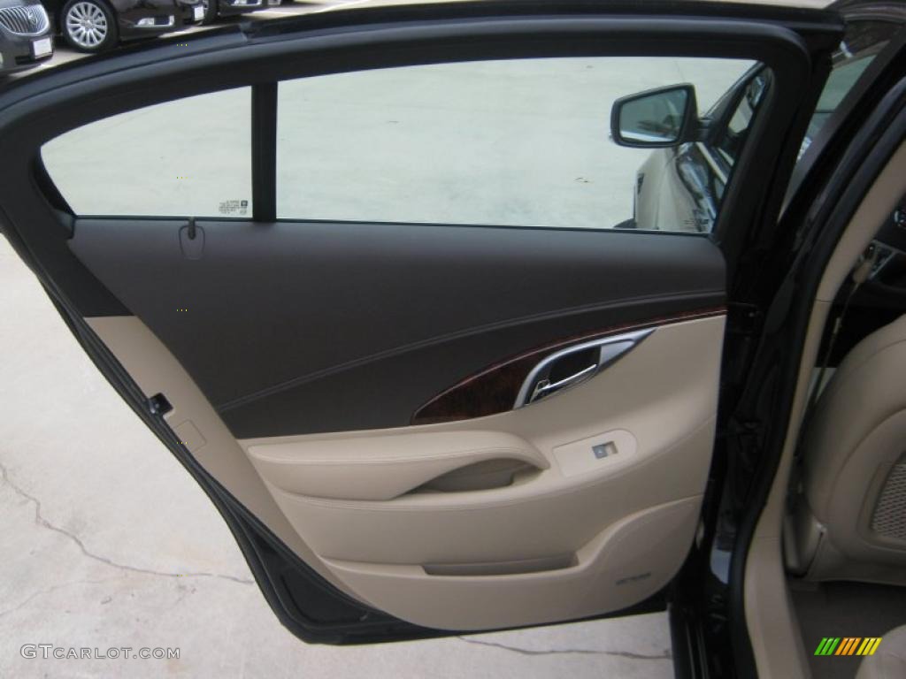 2011 LaCrosse CXS - Carbon Black Metallic / Cocoa/Cashmere photo #19