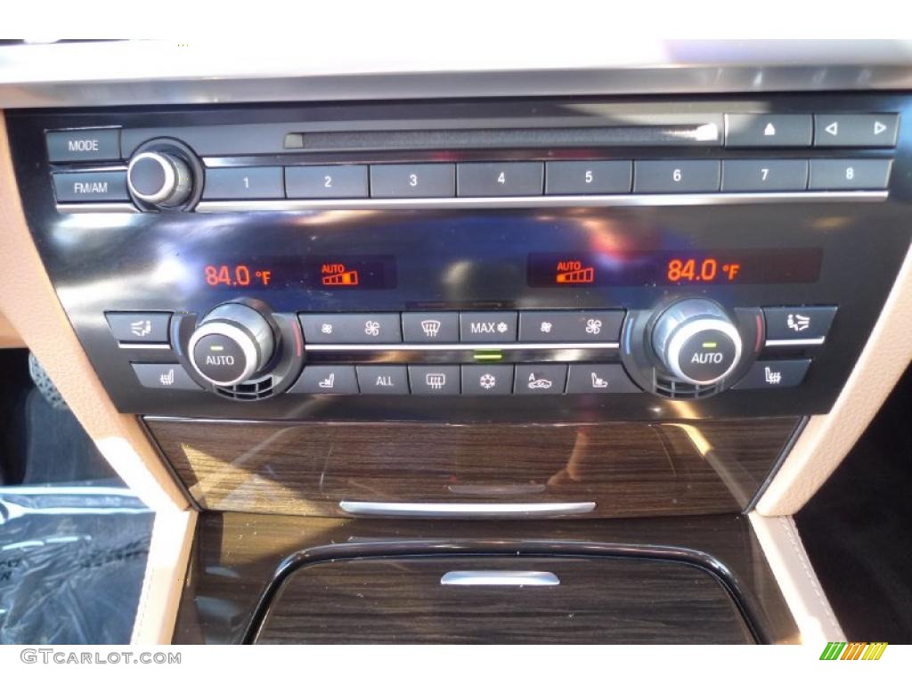 2010 BMW 7 Series 750Li xDrive Sedan Controls Photo #41746115