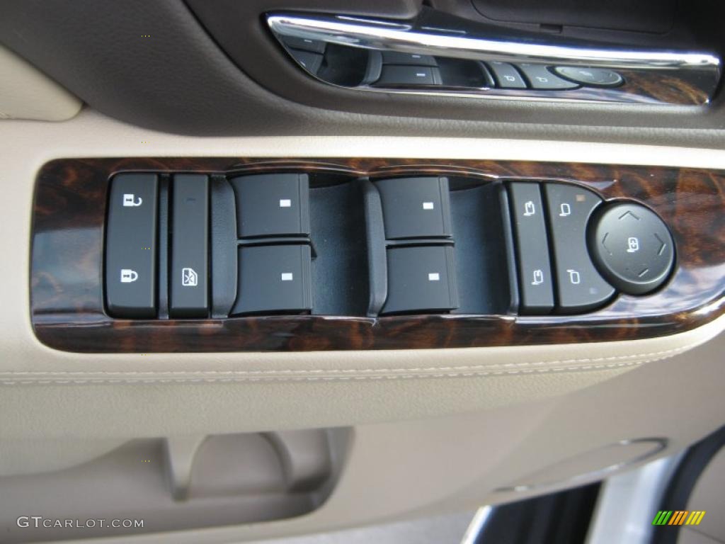 2011 GMC Yukon Denali Controls Photo #41747787